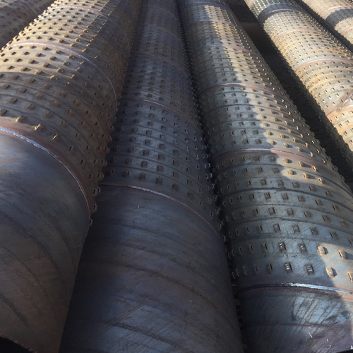 乌海孔式滤水管的材质选择